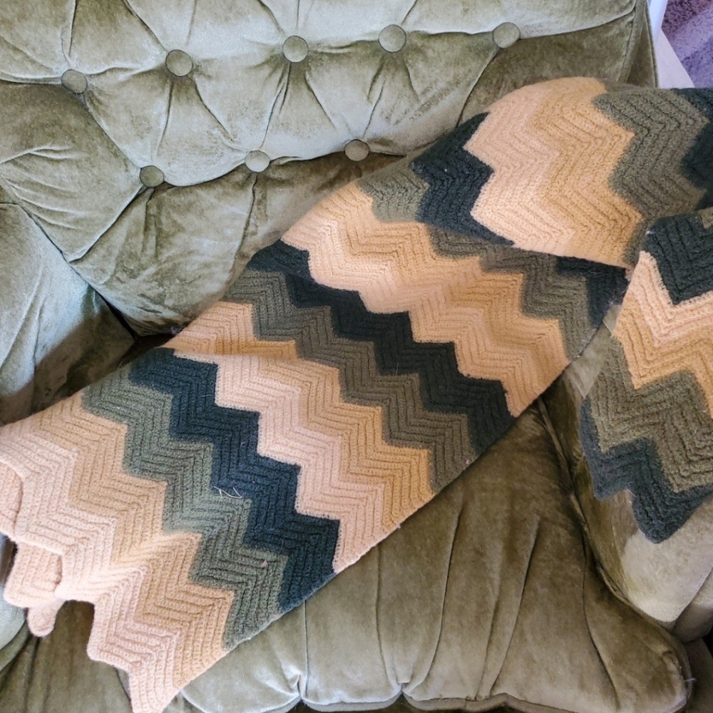 Vintage Crocheted Chevron Afghan Throw Blanket Wool